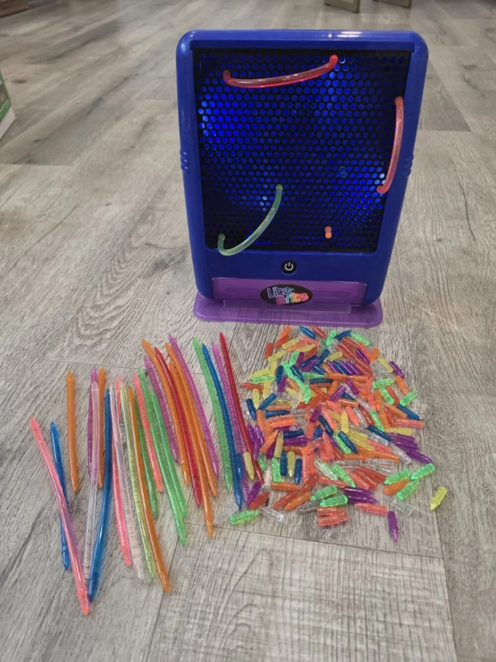 Lite-Brite Ultimate Classic With Pegs & Templates Light-Up Toy long light tubes